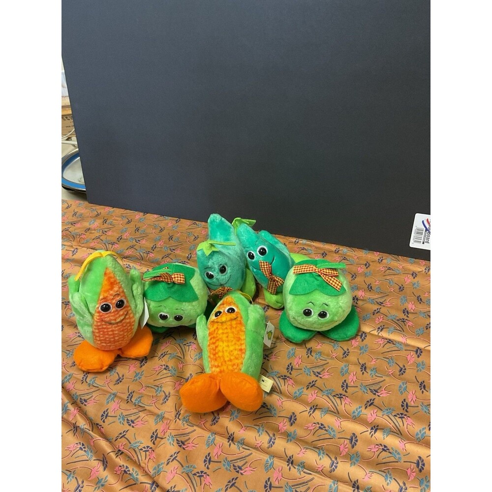 Vintage 1988 Larsen Freshlike Friends Plush Lot Of 5